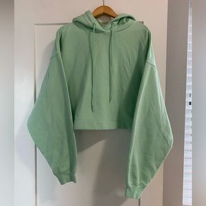 ALO BAE HOODIE | L | HONEYDEW
